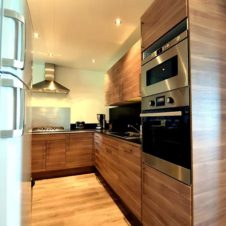 Charming In En Ardenne, Cleaning Included Villa